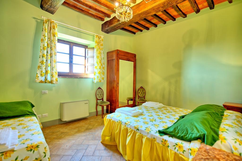 Romina By Posarellivillas Valiano Kamer foto