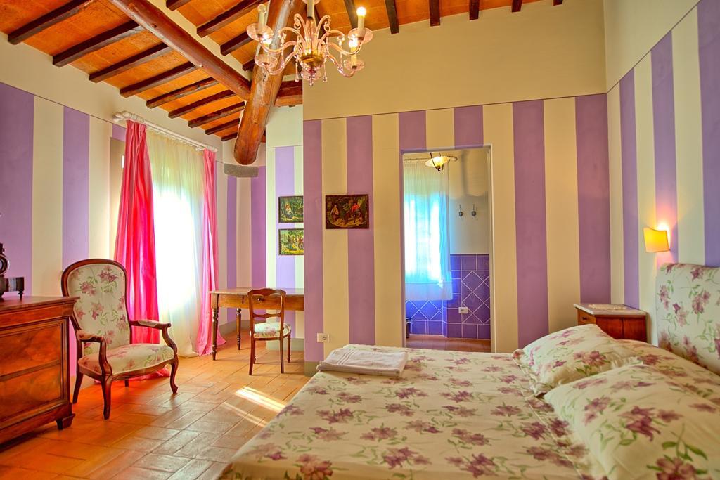 Romina By Posarellivillas Valiano Kamer foto